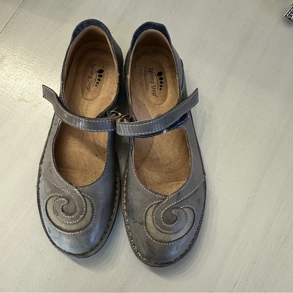 Spring Step Women’s Cosmic-Blue Leather Adjustable Strap Shoes Size 38 (7/8) GUC - Picture 8 of 11